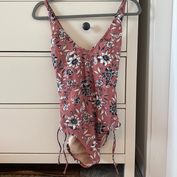 Kona Sol Other - Kona Sol Criss Cross Back One Piece Bathing Suit